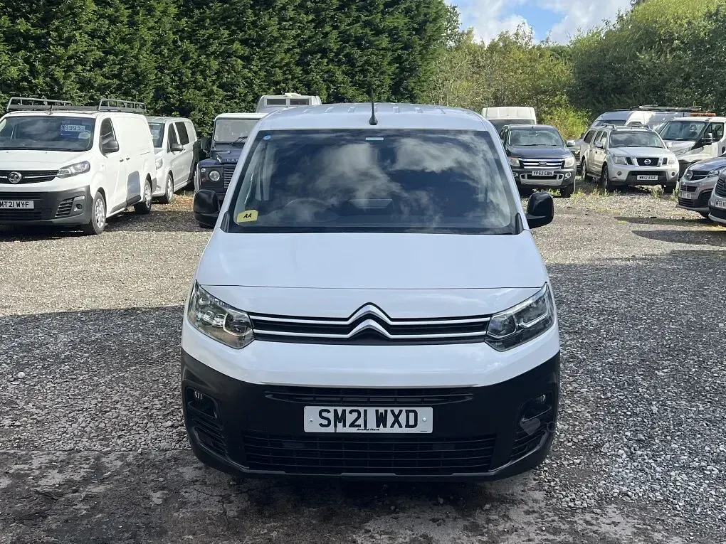 Used Citroën Berlingo 2021 White MPV
