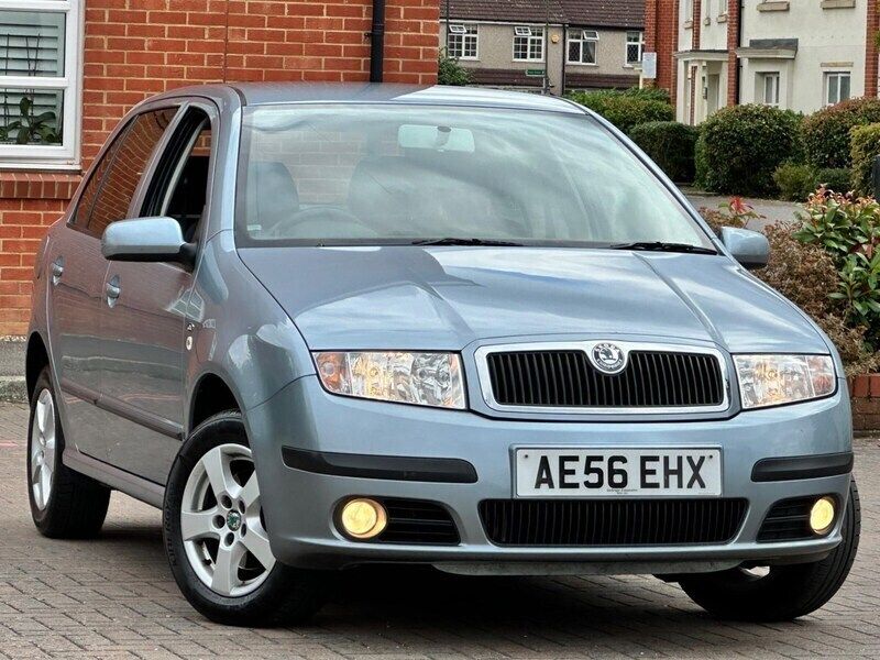 Grey Used 2006 Skoda Fabia Elegance Hatchback | £2,300 - Image 1/4