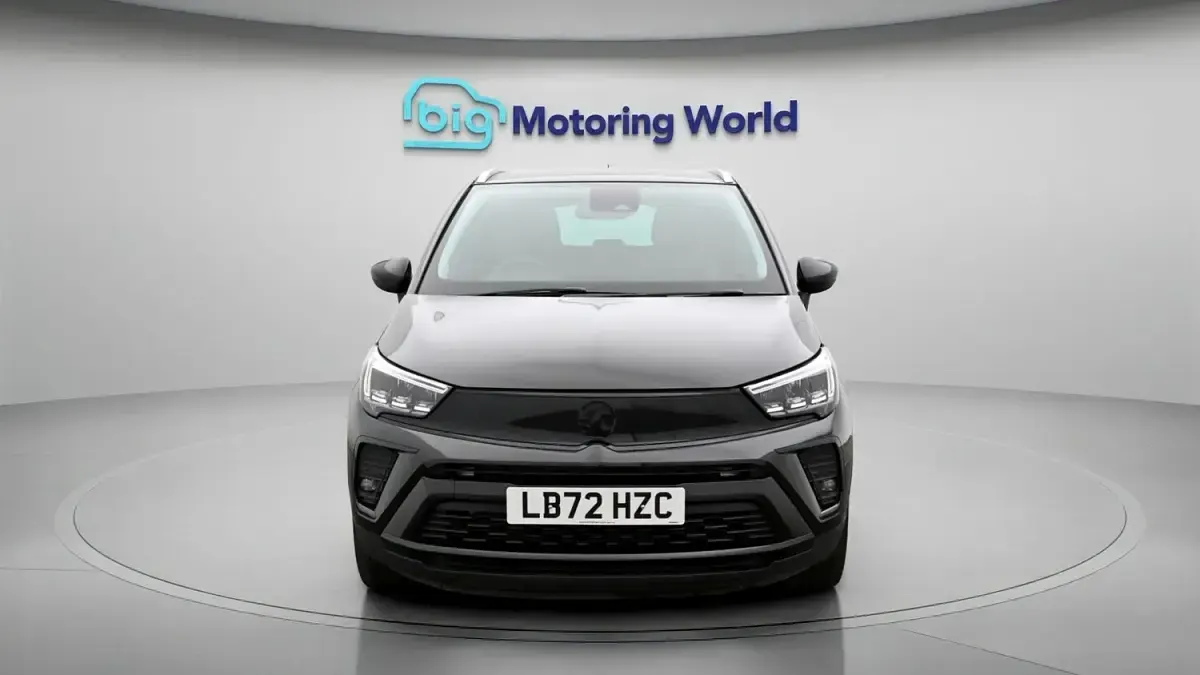 Używany Vauxhall Crossland Ultimate 129 KM (94 kW) 2022 Czarny SUV