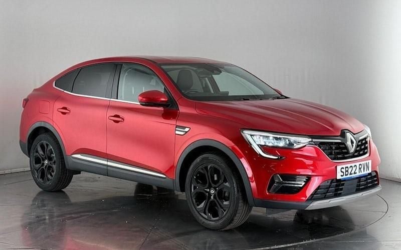 Red Used 2021 Renault Arkana Version S SUV | £15,200 (Fair price) - Image 1/3