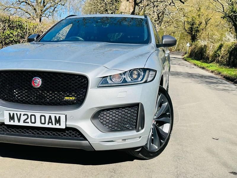 Used Jaguar F-Pace 300 HP (220 kW) 2020 Silver SUV
