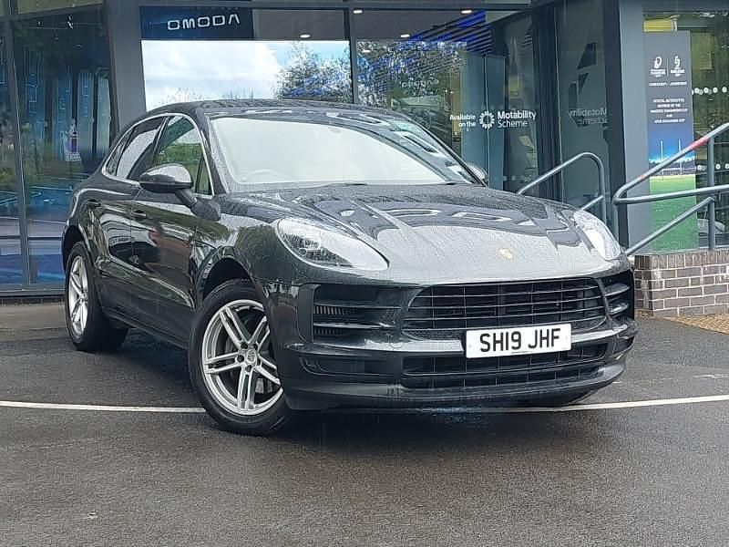 Grey Used 2019 Porsche Macan S SUV | £37,498 (Fair price) - Image 1/4