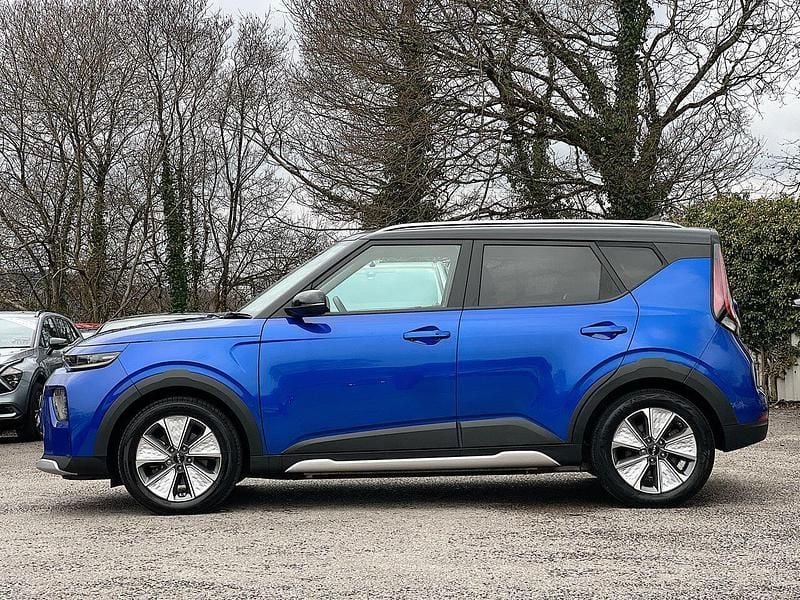 Used Kia Soul EV 147 kW (201 HP) 2024 SUV