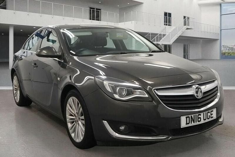 Grey Used 2016 Vauxhall Insignia Design Edition Hatchback | £3,795 (Fair price) - Image 1/1