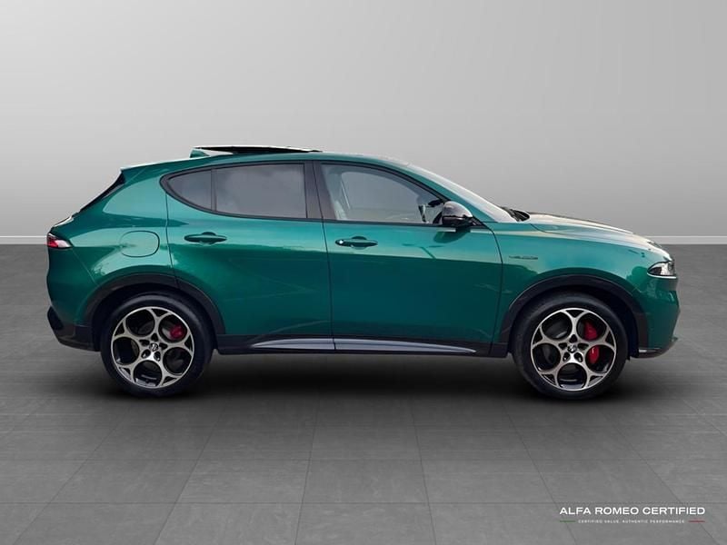 Green Used 2023 Alfa Romeo Tonale Veloce SUV | £29,059 (Fair price) - Image 1/4
