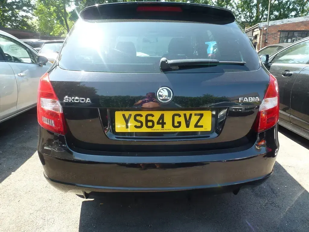 Used Skoda Fabia 105 HP (77 kW) 2014 Black Estate