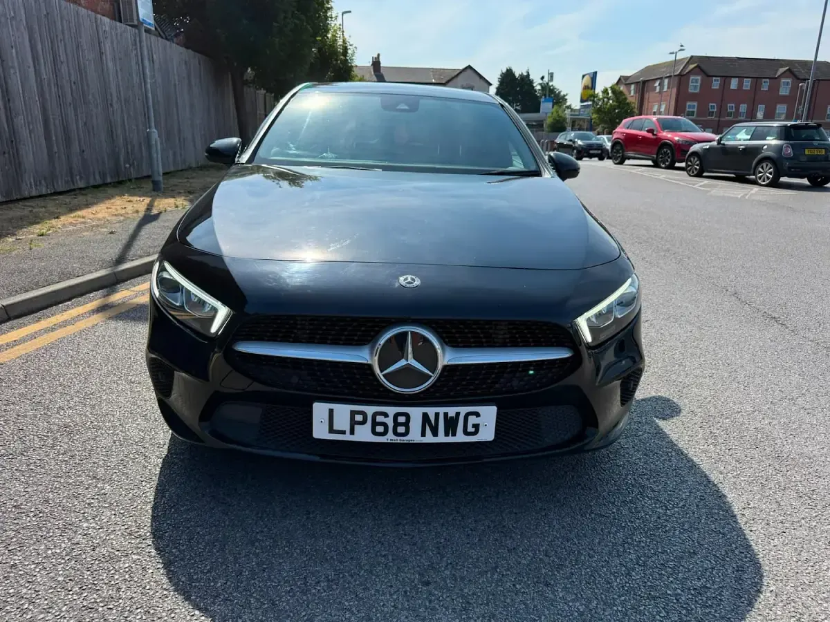 Used Mercedes A180 2018 Black Hatchback