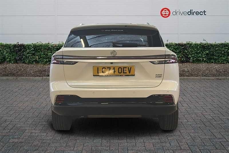 Used MG HS Trophy 2024 White SUV