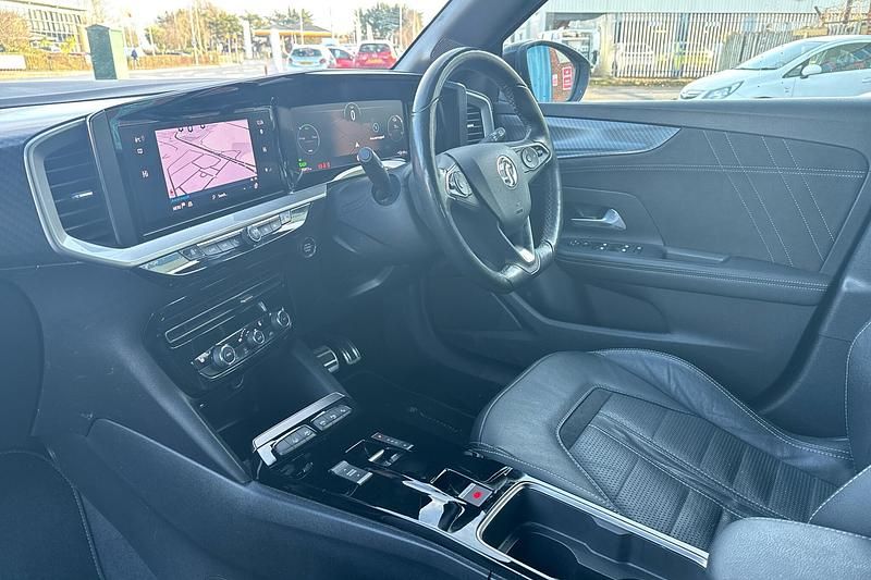 Used Vauxhall Mokka Edition 100 kW (136 HP) 2021 Contrast grey SUV