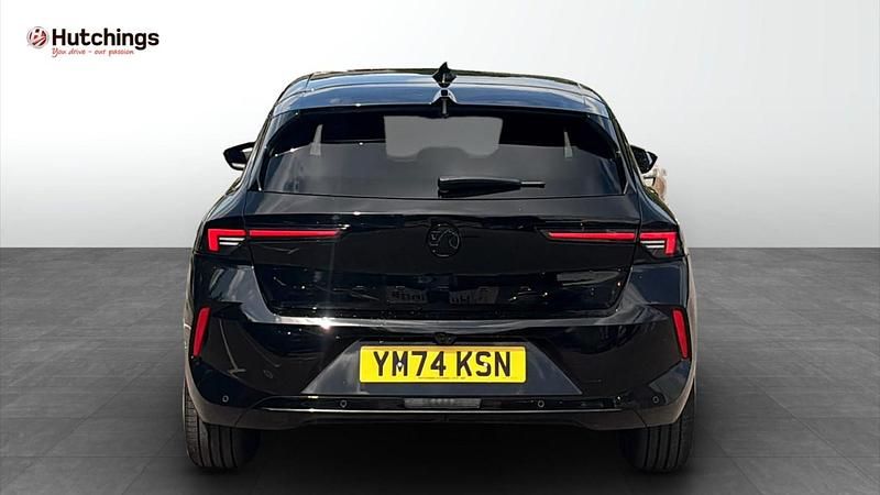 Used Vauxhall Astra S 130 HP (95 kW) 2024 Black Hatchback