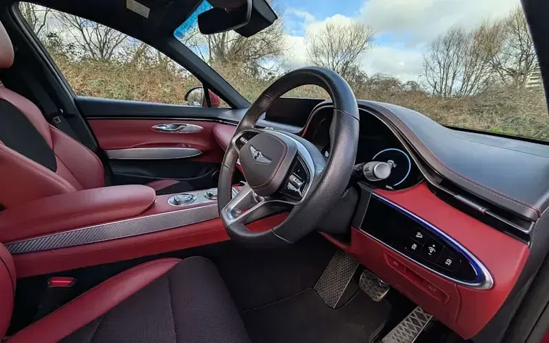 Used Genesis GV70 Sport 305 HP (224 kW) 2022 SUV