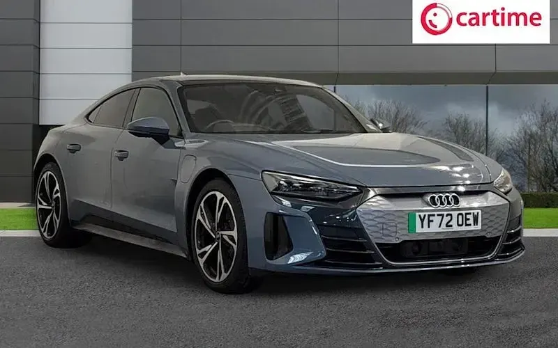 Used Audi e-tron GT quattro Design 389 kW (530 HP) 2024 Sedan