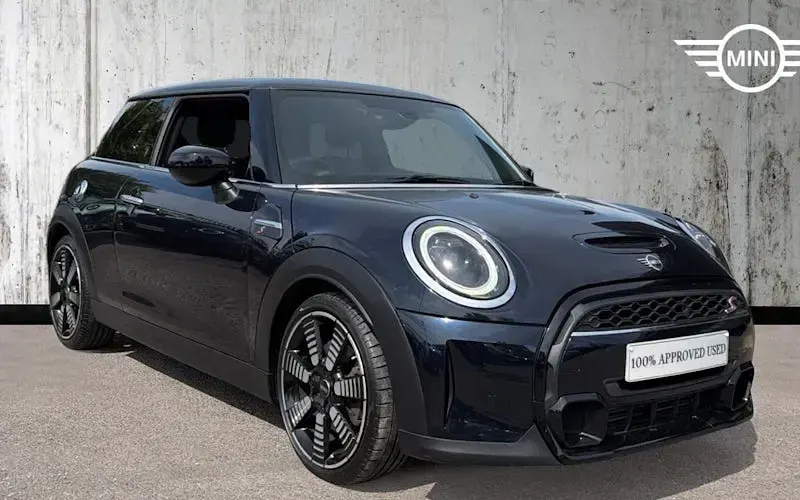 Used Mini Cooper S Exclusive 178 HP (130 kW) 2022 Hatchback