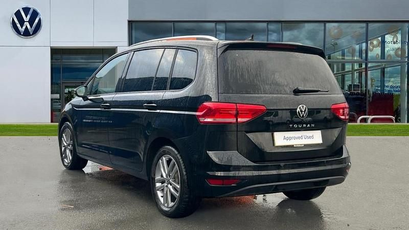 Used VW Touran Match 150 HP (110 kW) 2025 Black MPV