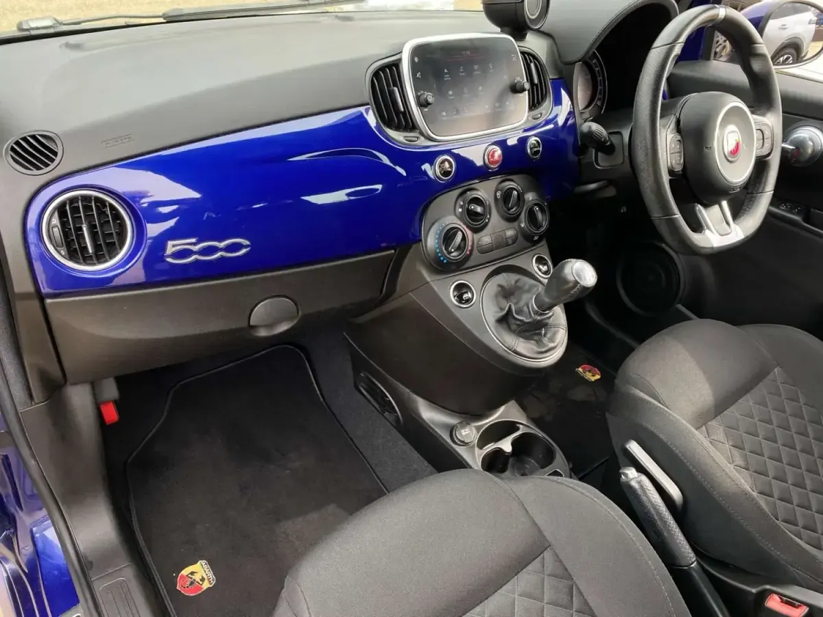 Usado Abarth 595 2020 Azul Citadino
