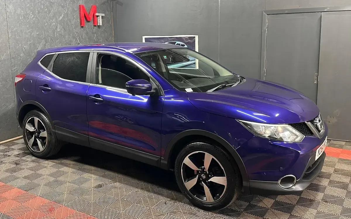 Used Nissan Qashqai N-TEC 110 HP (80 kW) 2015 Blue SUV