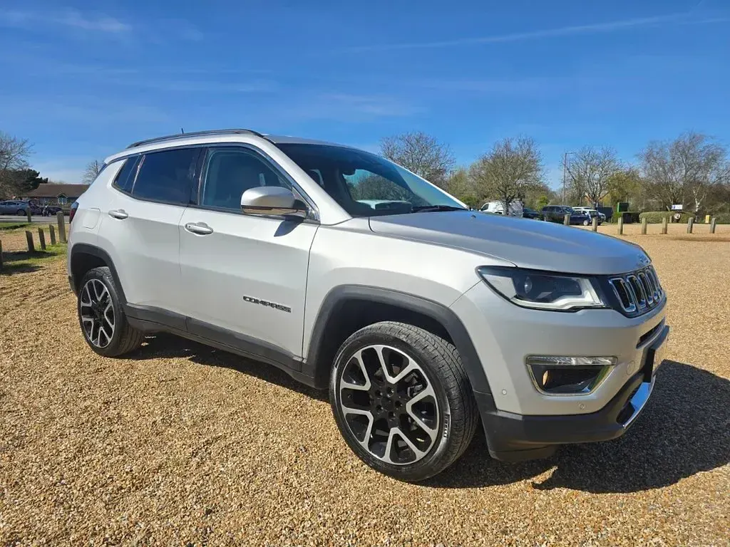 Used Jeep Compass Limited 170 HP (125 kW) 2019 Silver SUV