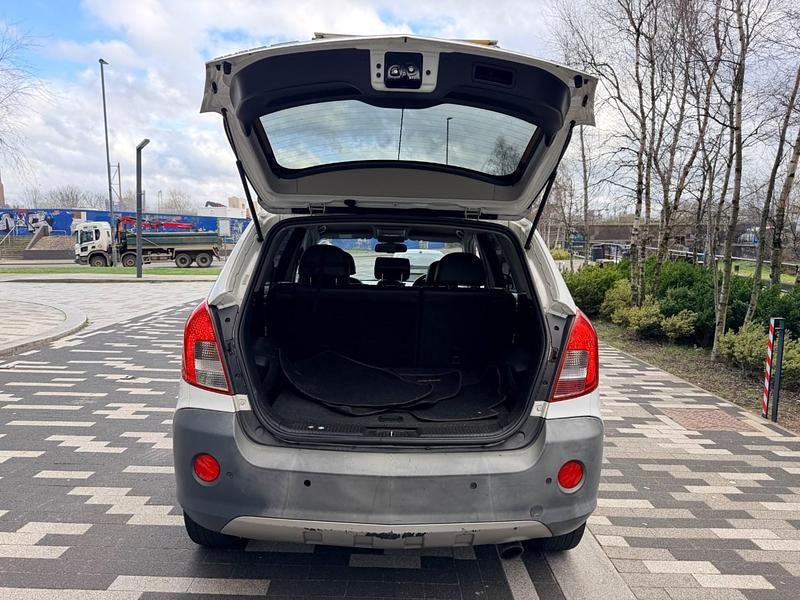 Used Vauxhall Antara 163 HP (119 kW) 2015 White SUV