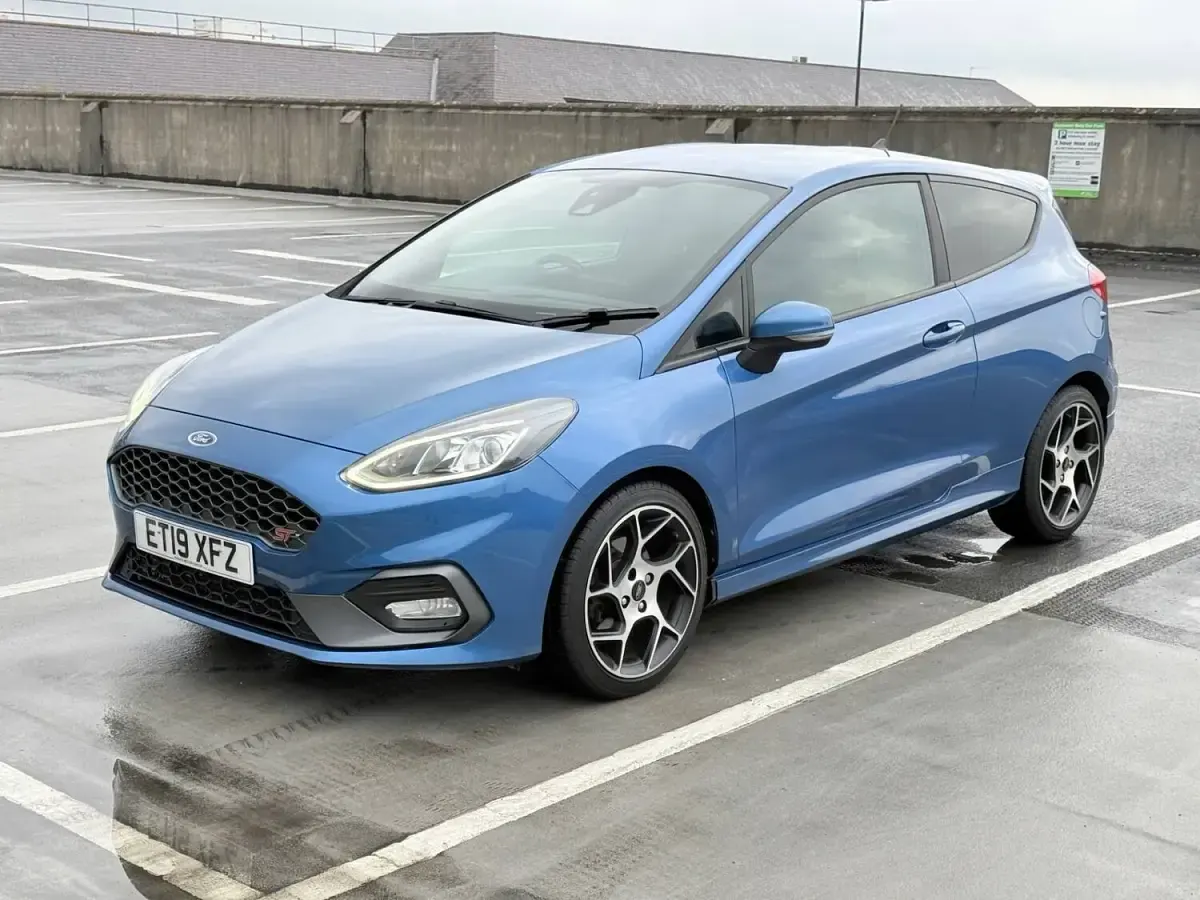 Used Ford Fiesta ST 200 HP (147 kW) 2019 Blue Hatchback