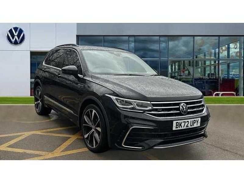 Used VW Tiguan R-line 150 HP (110 kW) 2022 Deep black pearlescent SUV