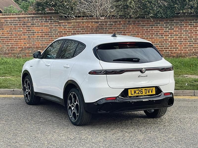 New Alfa Romeo Tonale Veloce 174 HP (127 kW) 2026 SUV