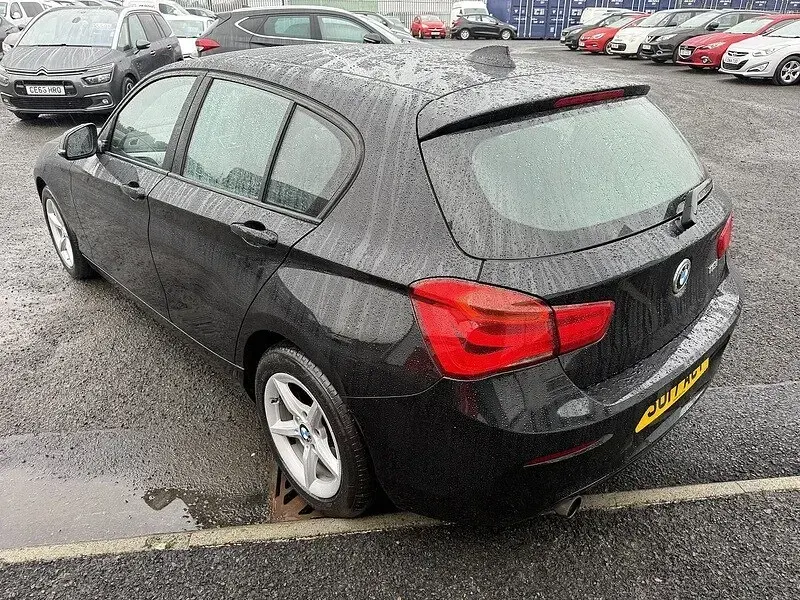 Used BMW 118 Comfort Edition 2017 Black Hatchback