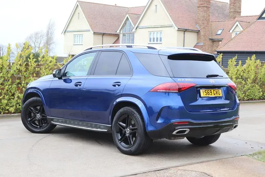 Used Mercedes GLE300 AMG Line Premium 245 HP (180 kW) 2019 Blue SUV