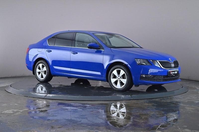 Blue Used 2018 Skoda Octavia SE Technology Hatchback | £11,495 (Super price) - Image 1/2