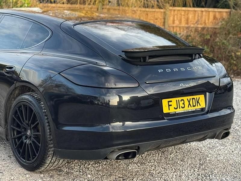 Used Porsche Panamera Platinum Edition 250 HP (183 kW) 2013 Black Hatchback
