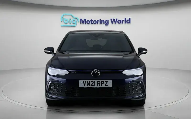 Used VW Golf VIII GTE 245 HP (180 kW) 2024 Hatchback