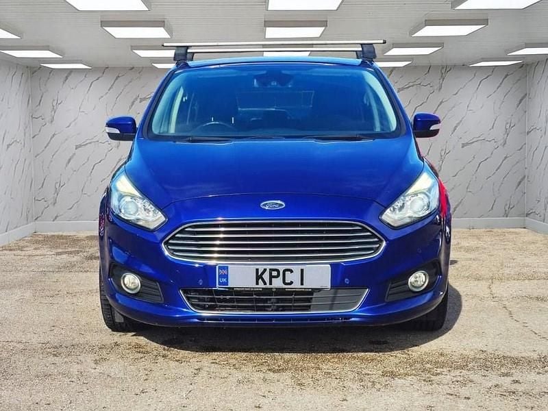 Used Ford S-MAX Titanium 180 HP (132 kW) 2015 Blue MPV