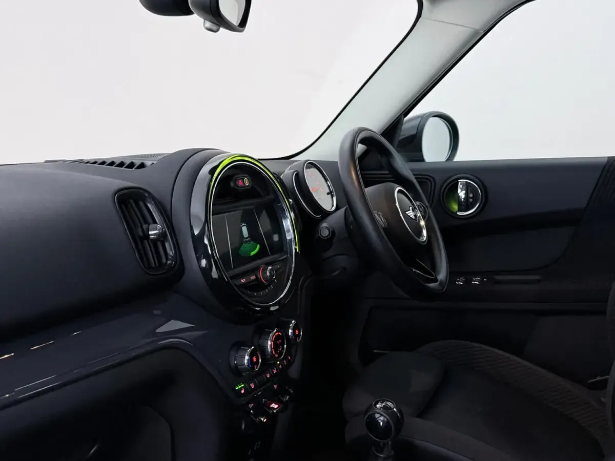 Used Mini Cooper D Countryman 2017 Black SUV