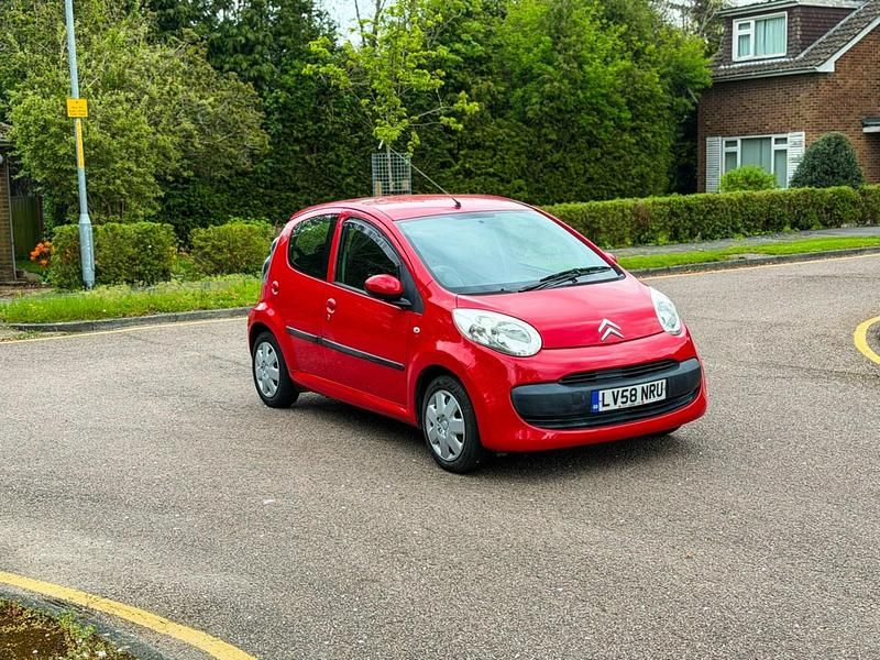 Used Citroën C1 68 HP (50 kW) 2008 Red Hatchback