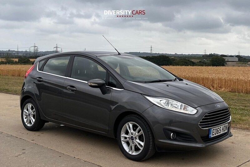 Grey Used 2015 Ford Fiesta Zetec Hatchback | £4,950 (Fair price) - Image 1/1