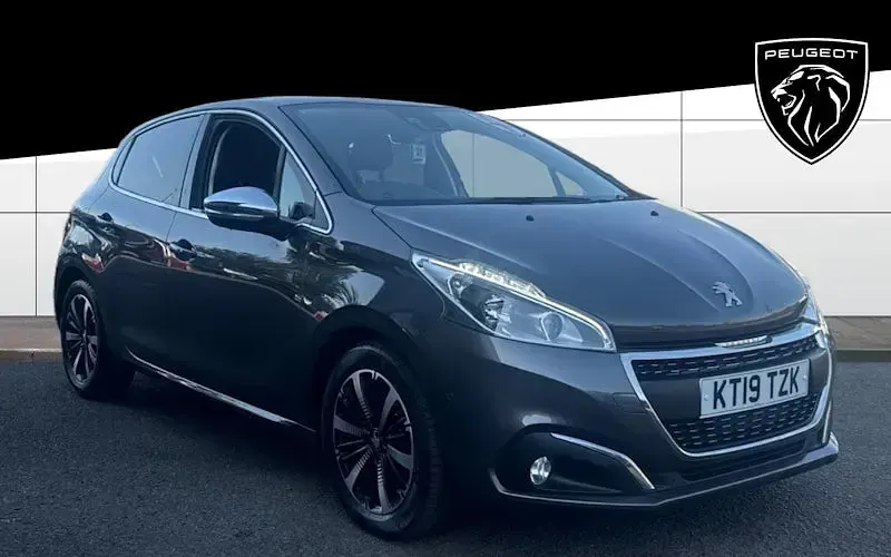 Used Peugeot 208 109 HP (80 kW) 2019 Hatchback