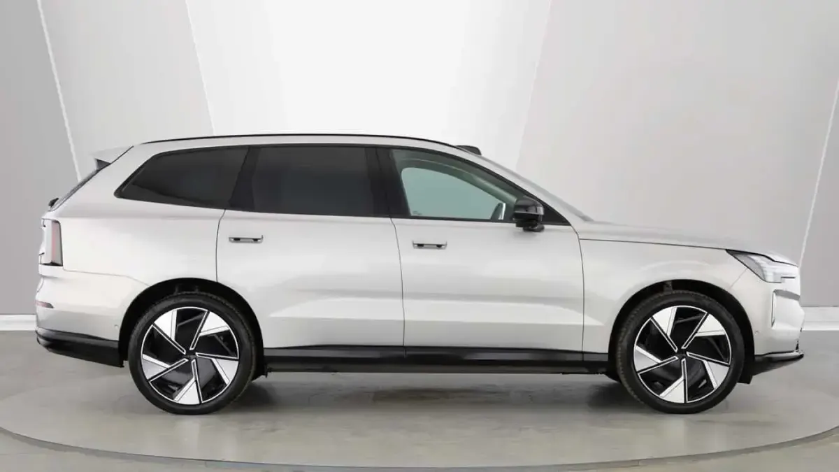 Used Volvo EX90 Performance 375 kW (510 HP) 2025 SUV
