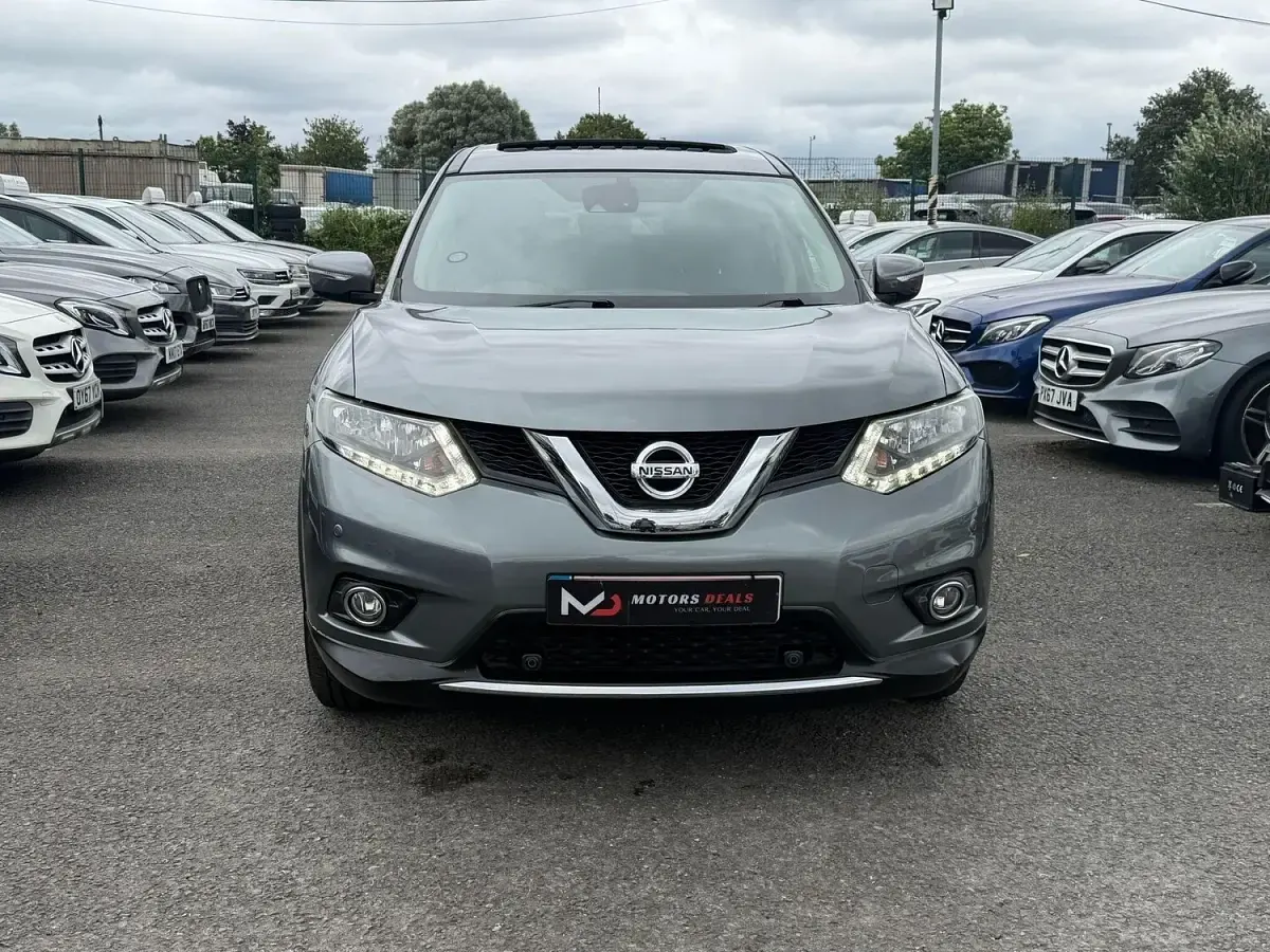 Used Nissan X-Trail Acenta 130 HP (95 kW) 2017 Grey SUV