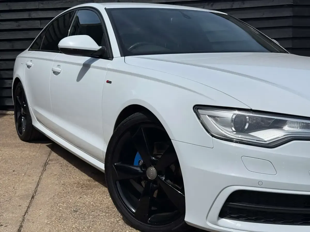 Used Audi A6 Black Edition 190 HP (139 kW) 2014 White Sedan