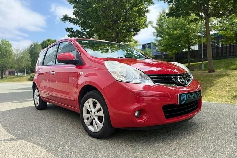 Red Used 2011 Nissan Note Acenta MPV | £1,699 (Good price) - Image 1/1