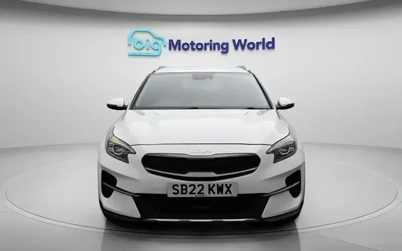 Used Kia XCeed 141 HP (103 kW) 2022 White SUV
