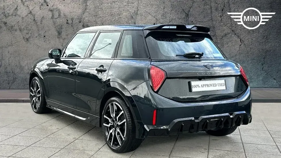 Used Mini Cooper Hatch 113 kW (154 HP) 2025 Grey Hatchback