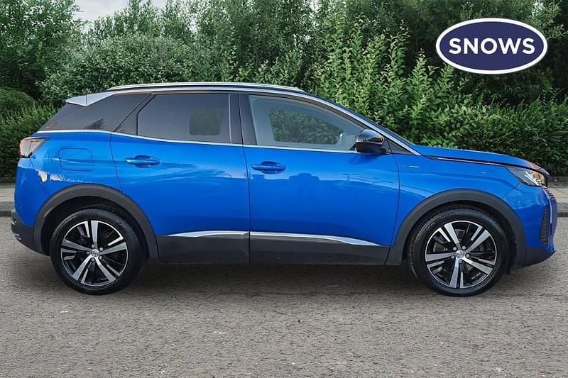 Used Peugeot 3008 GT 222 HP (163 kW) 2021 Blue SUV