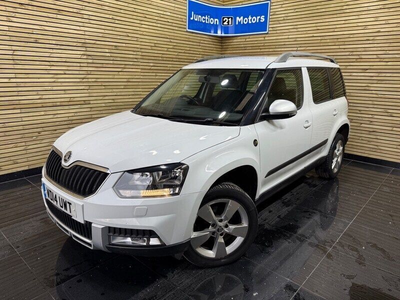 White Used 2014 Skoda Yeti Tour SUV | £10,490 (Fair price) - Image 1/4
