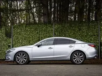 Second-hand Mazda 6 Inclusive 165 CP (121 kW) 2019 Argintiu Berlinǎ
