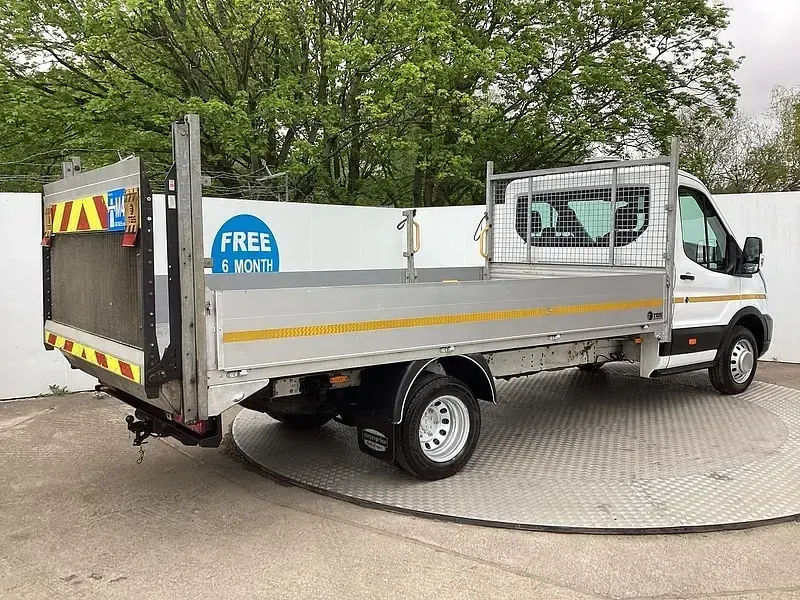Used Ford Transit 130 HP (95 kW) 2022 White Cabriolet
