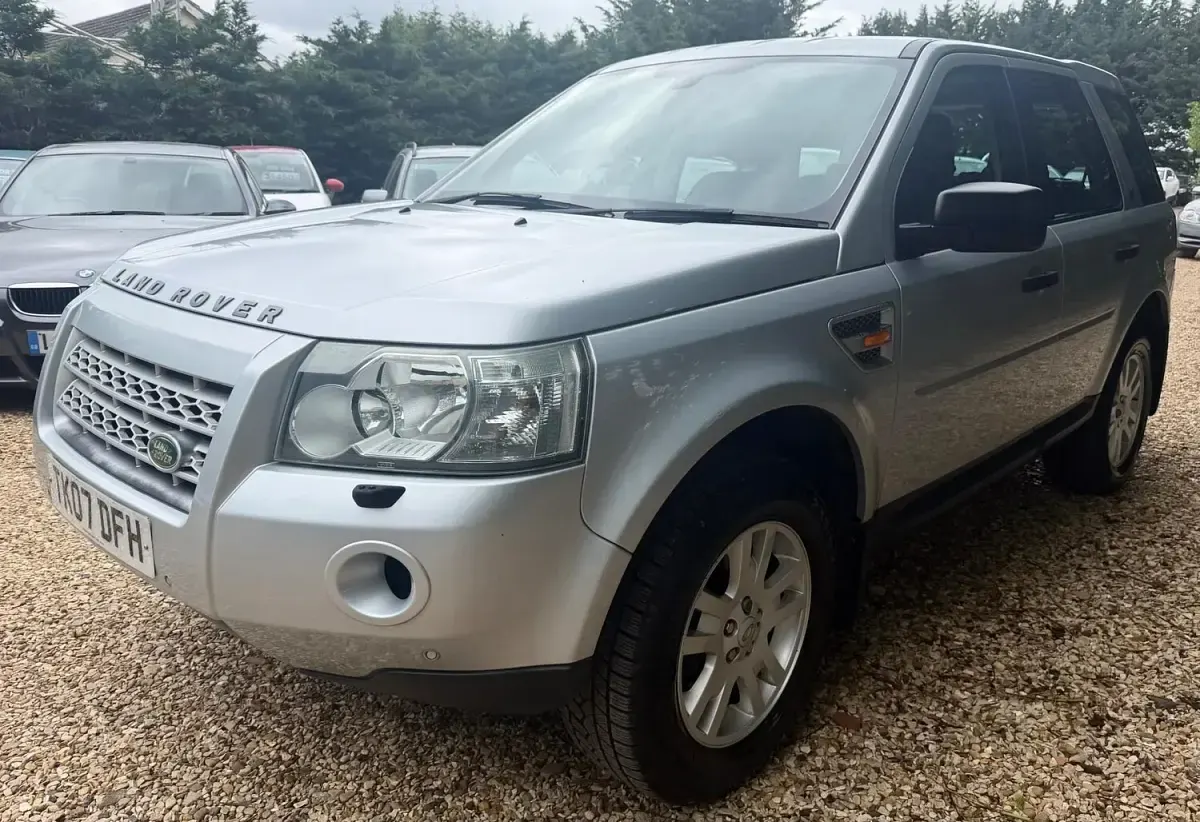 Used Land Rover Freelander 2 161 HP (118 kW) 2007 Silver SUV