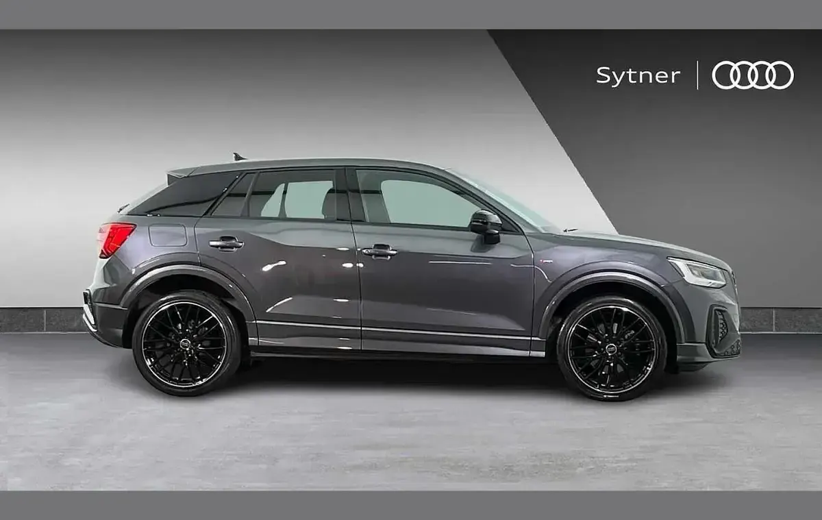 Used Audi Q2 Black Edition 147 HP (108 kW) 2023 Grey SUV