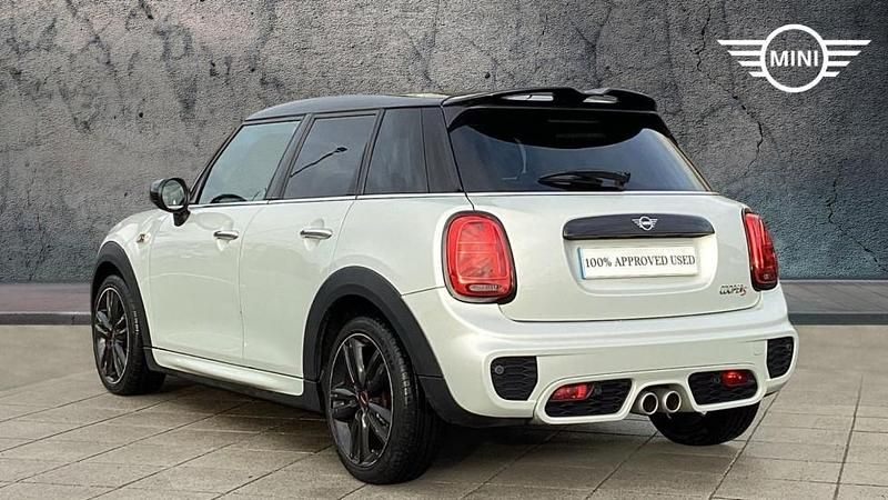 Used Mini Cooper S Hatch 189 HP (139 kW) 2019 Silver Hatchback