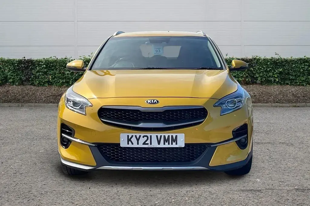 Used Kia XCeed 2021 Yellow SUV