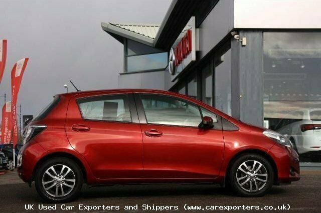 Begagnad Toyota Yaris 2014 Halvkombi